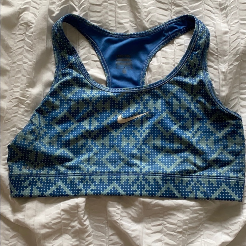 Nike DriFit sports bra